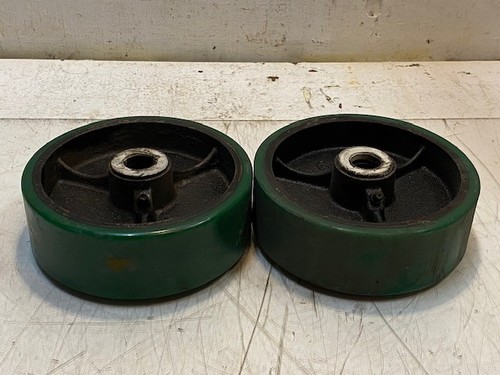 Quantity green caster - 2,
